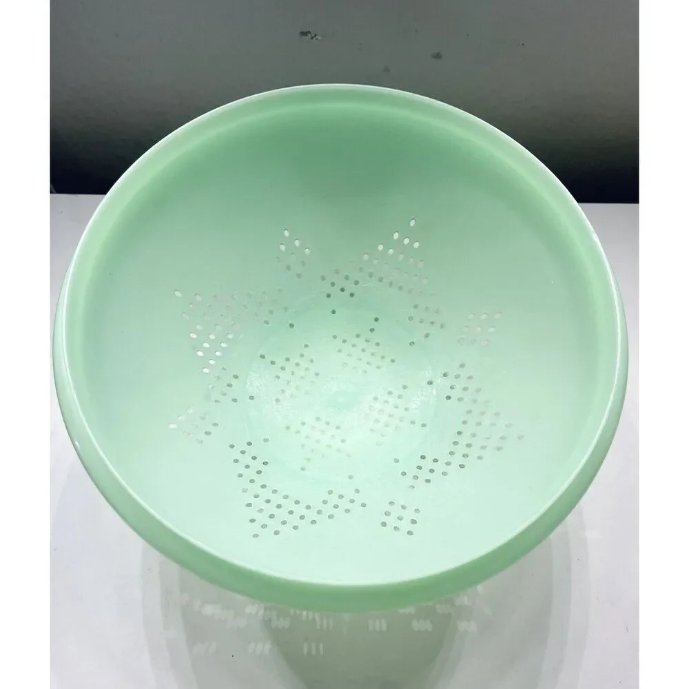 Vintage‎ Tupperware Jadeite Green Colander Strainer Bowl #339 Star Pattern 10
